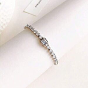 Elegant Silver Bracelet N1456